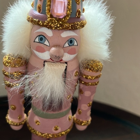Unbranded: Pink Nutcracker Holiday/Christmas Ornament- - Picture 2 of 9